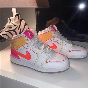 Nike Air Jordan Mid Glow 7Y